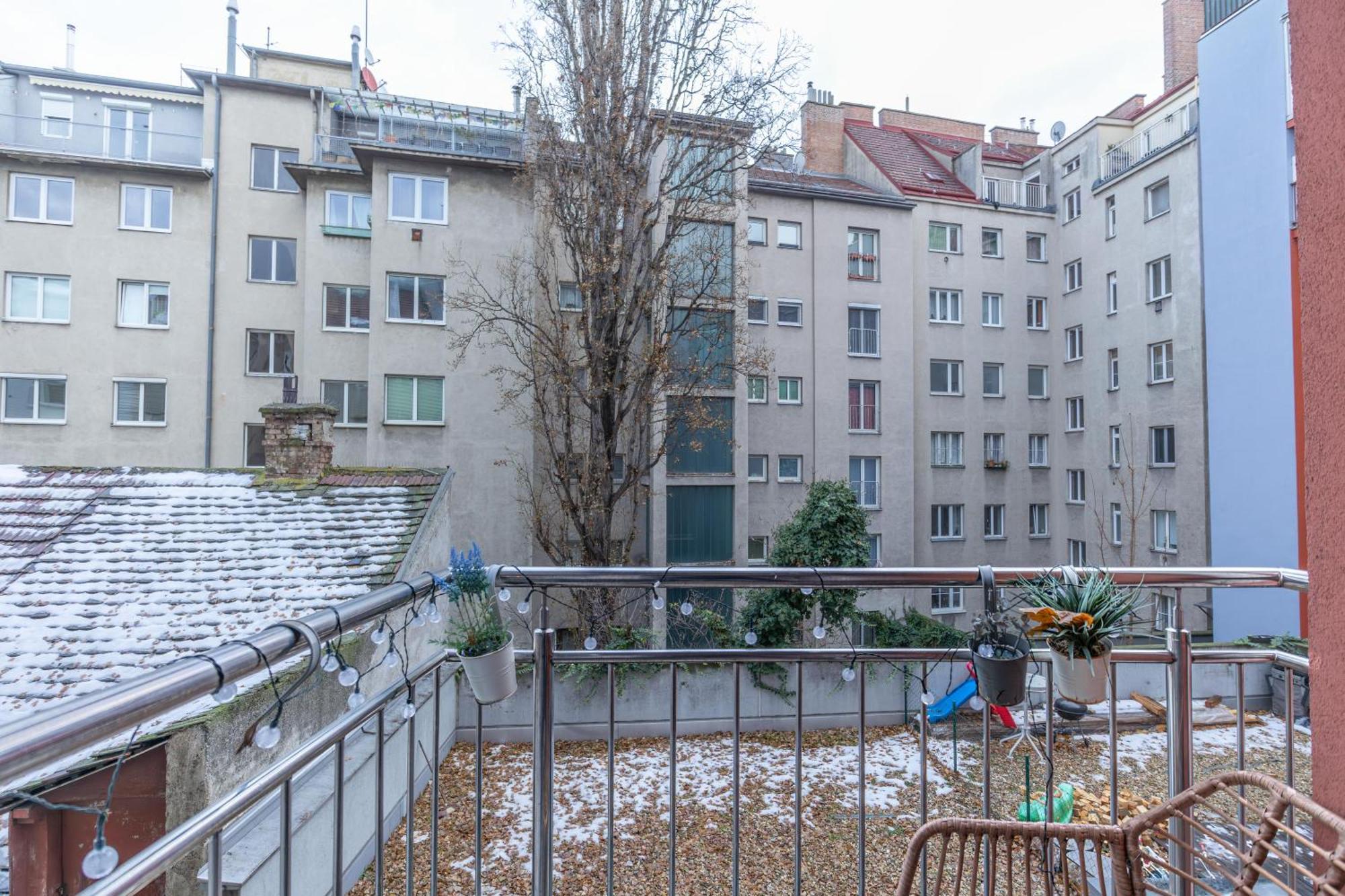 Superb Fully Equipped Apartment, 9 Min To City Center Via Metro ウィーン エクステリア 写真